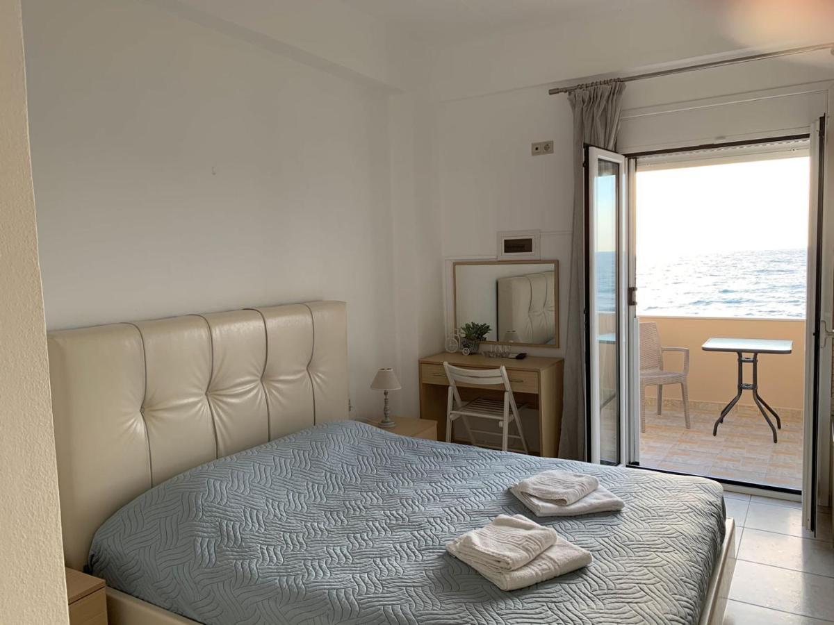 Pelini Apartment Kalamaki  Exterior photo